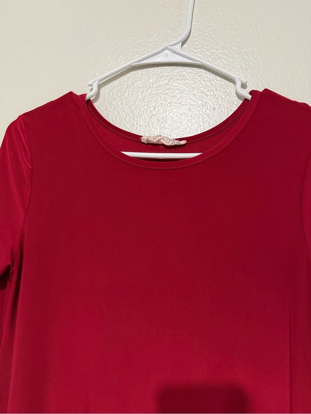 Women’s Red Long Sleeve Crewneck Top
